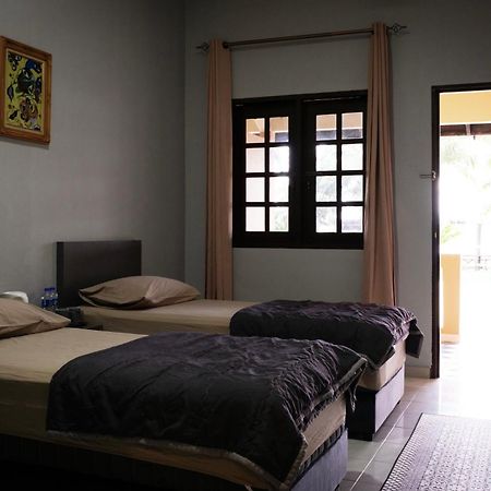 Blackstone Beach Resort Kuantan Exterior foto